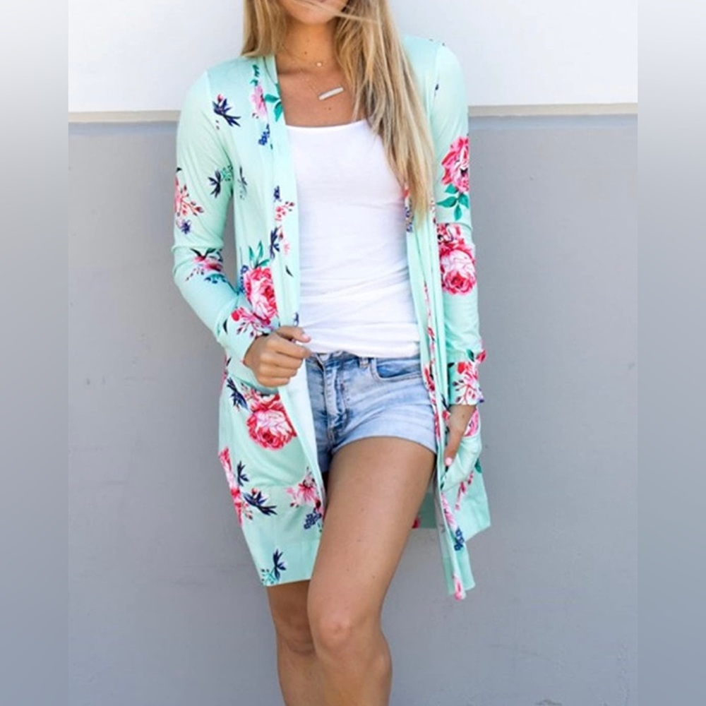 Floral cardigan size small